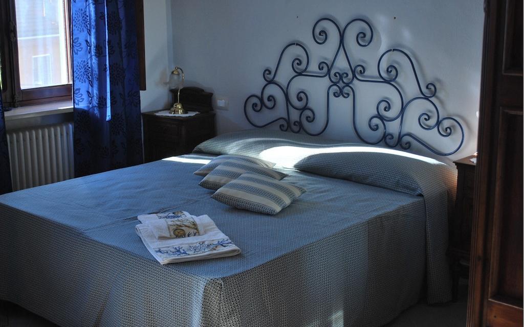 Trofarello Agriturismo Fruttirossi חדר תמונה