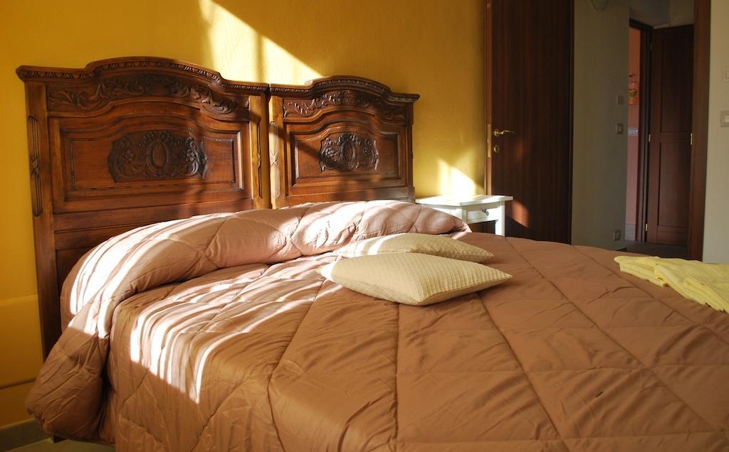 Trofarello Agriturismo Fruttirossi חדר תמונה